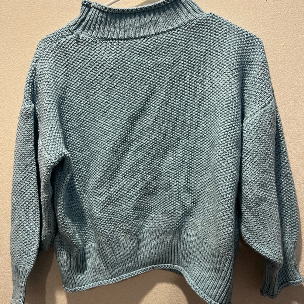Amazon Brand Blue Turtleneck Sweater Size Small